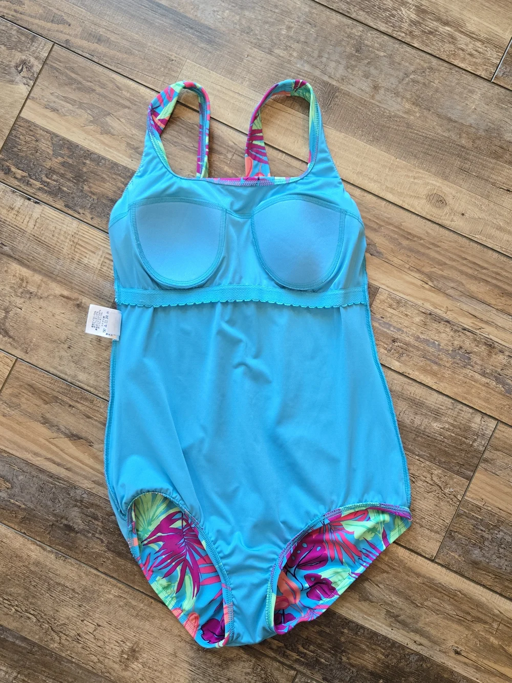 ​Lands' End Tropical Leaf One Piece Swimsuit Soft Cup Aqua Pink Size 6